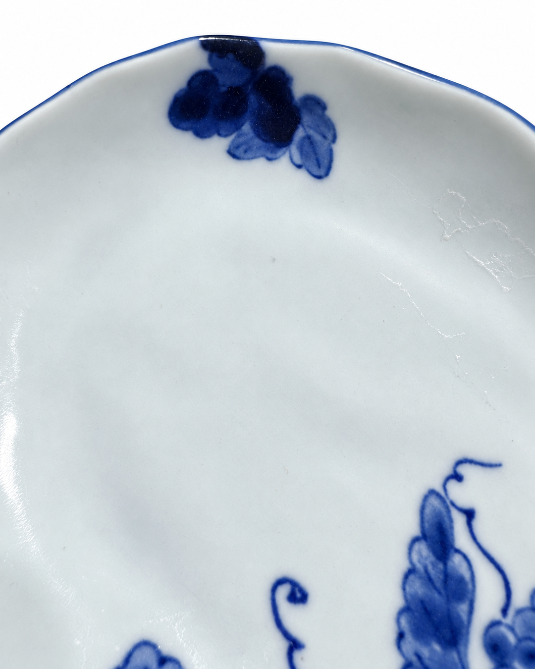 Blue &amp; White Grapevine Porcelain Dishes - Set of 2